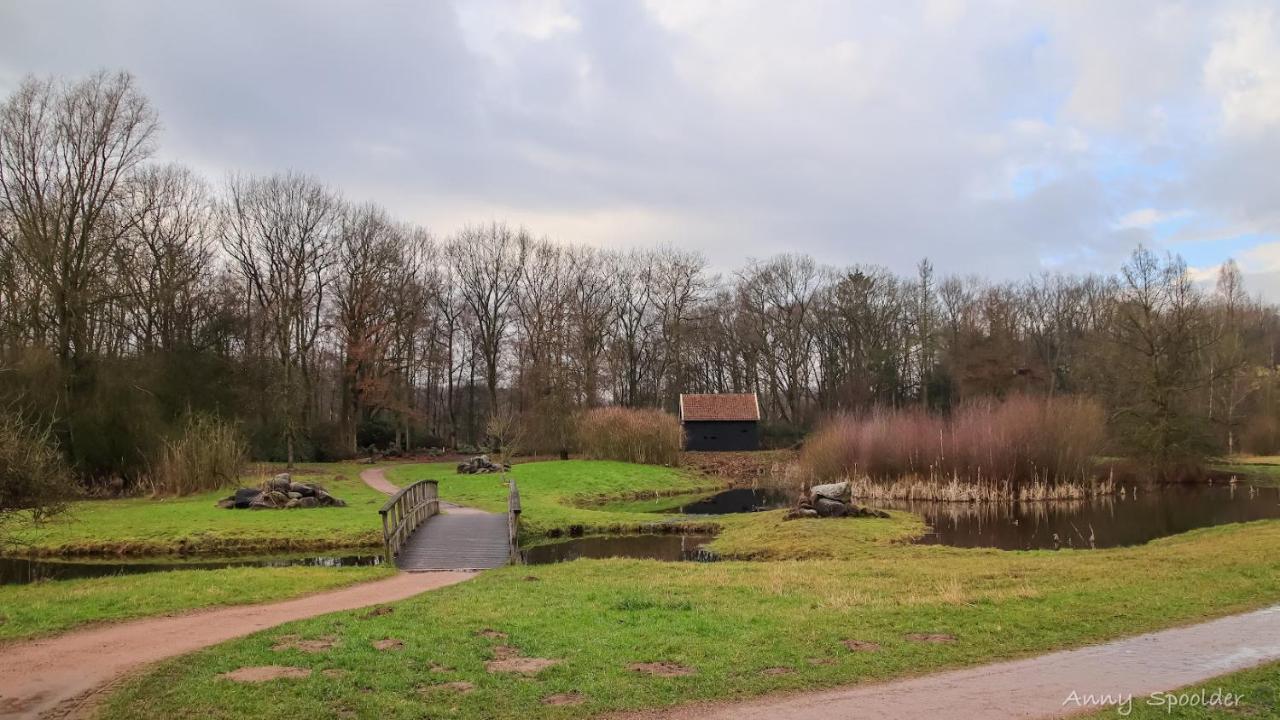 Vakantiehuis In Een Prachtige Bosrijke Omgeving In Twente! Bornerbroek Exterior photo